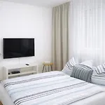 Apartament Apstay Station I Self Check-in I Parking Option Graz