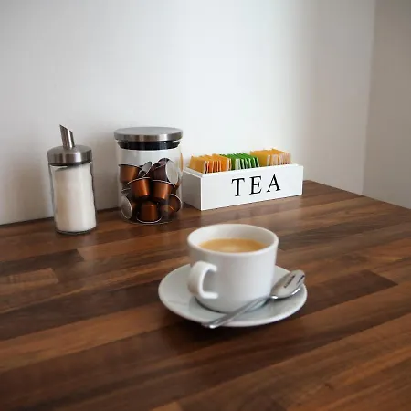 Apstay Station I Self Check-in I Parking Option Graz