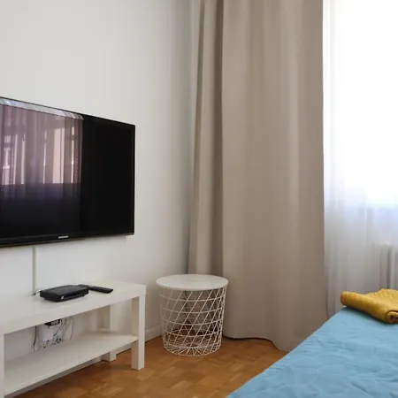 Apstay Station I Self Check-in I Parking Option * Graz