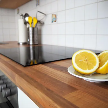 Apstay Station I Self Check-in I Parking Option *